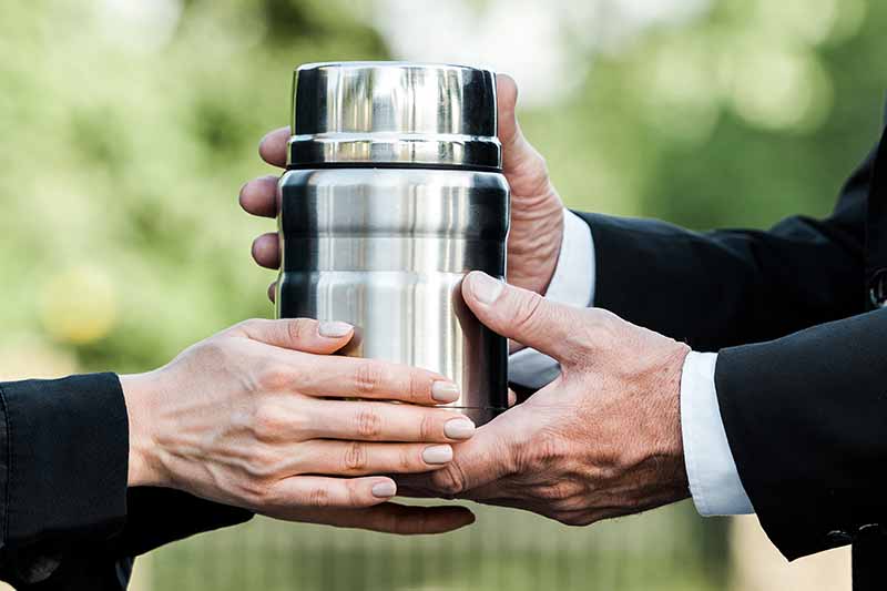 Cremação de despojos (Ossos), entenda como é o processo